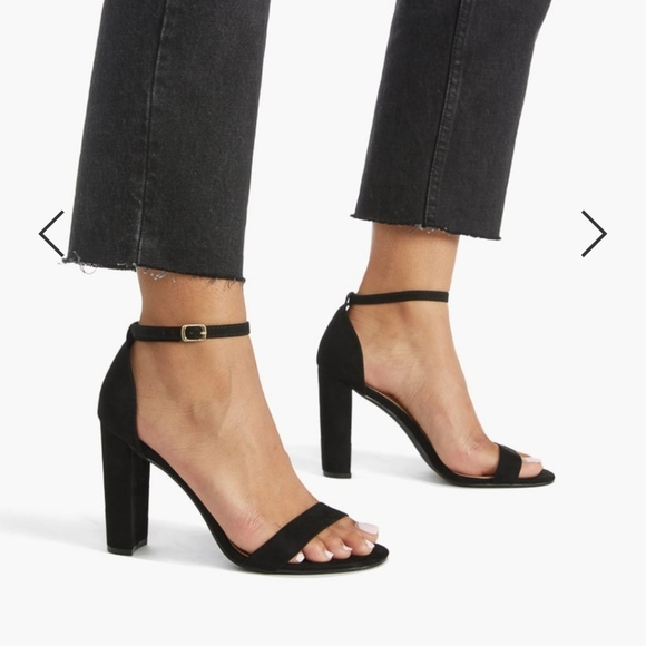 Shoedazzle Lyvia Classic Heeled Sandal. Black. Size 10. New.A classic two-stra - Picture 1 of 8
